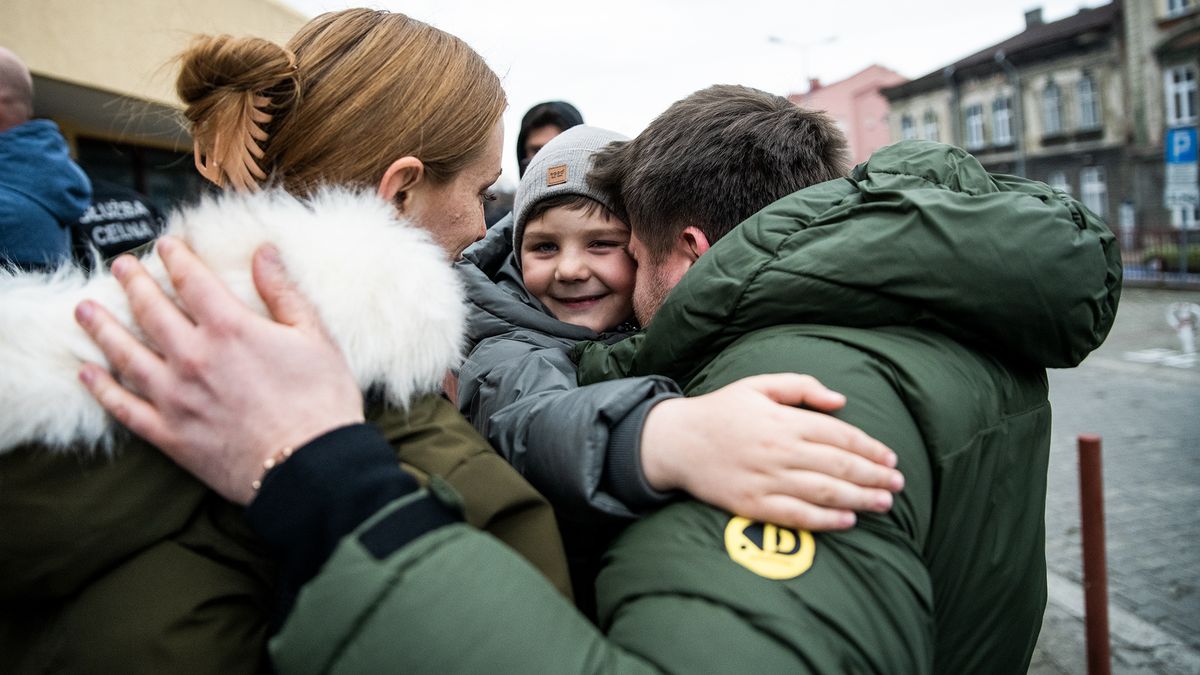 Úzkost z dění na Ukrajině přeměňte v aktivní pomoc, radí psycholog